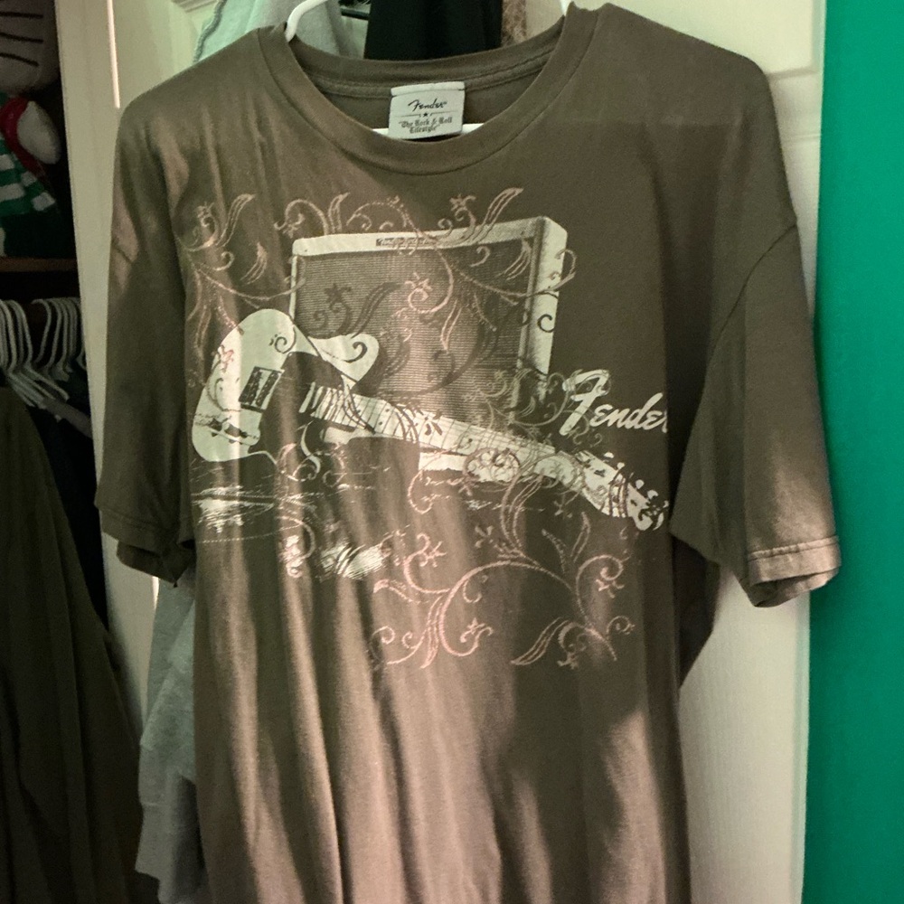 vintage Fender guitar womens t-shirt large